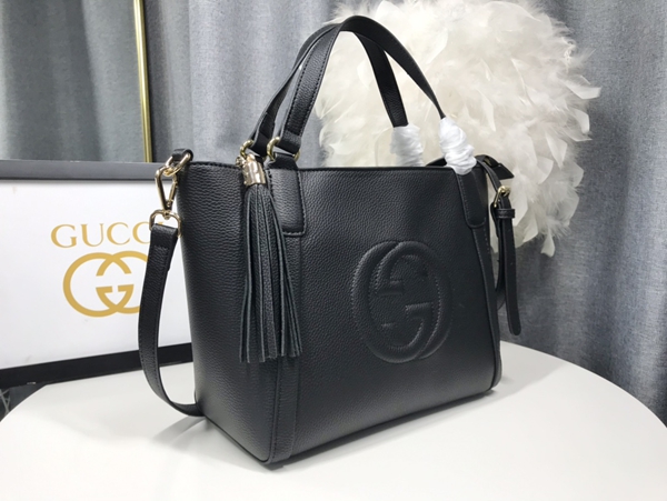 激安グッチバッグコピー背面デザイン